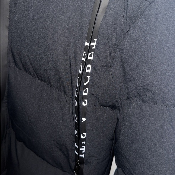 Black Trapstar Puffer Jacket X “that’s an awful lot of cough syrup” edition - Picture 6 of 7